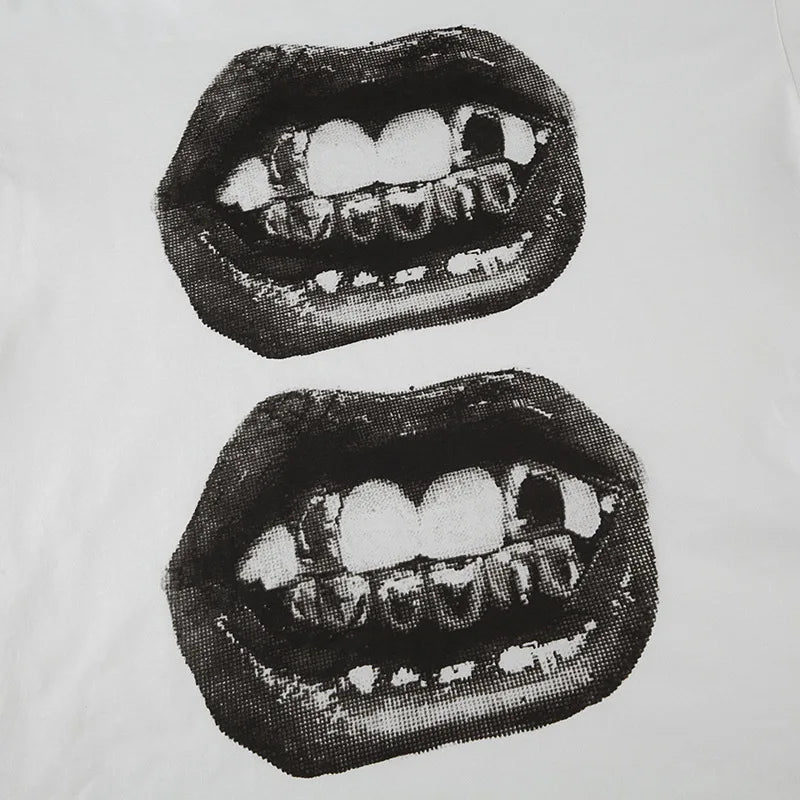 CARNIVL'™ Graphic Girlz T-shirt