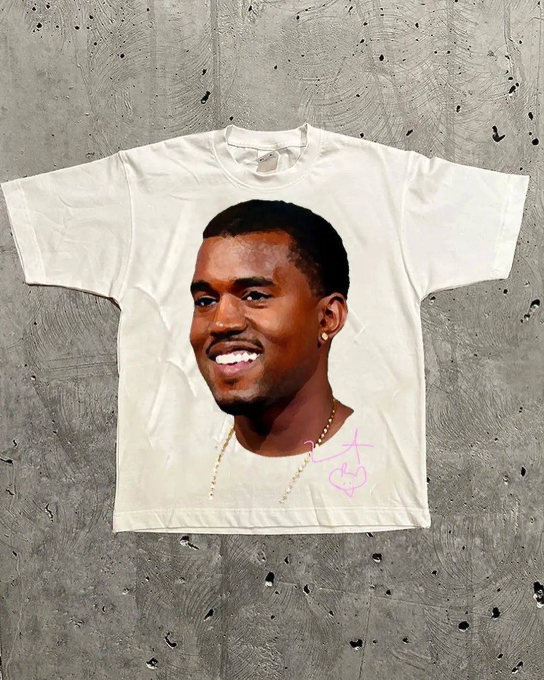CARNIVL™ Miss Old Kanye T-shirt