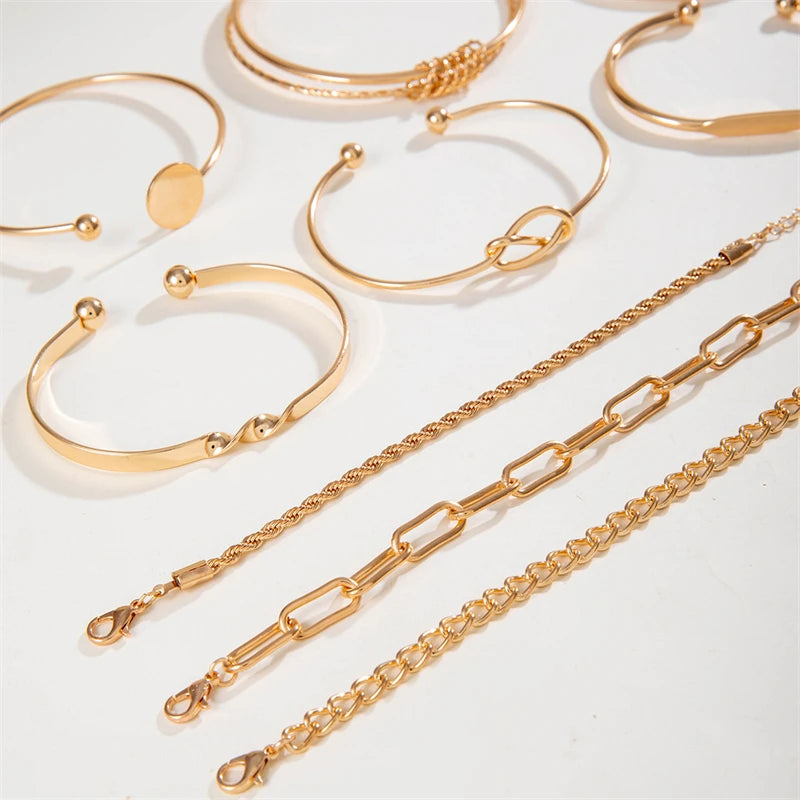 CARNIVL™ Exclusive Golden Bracelet Combos