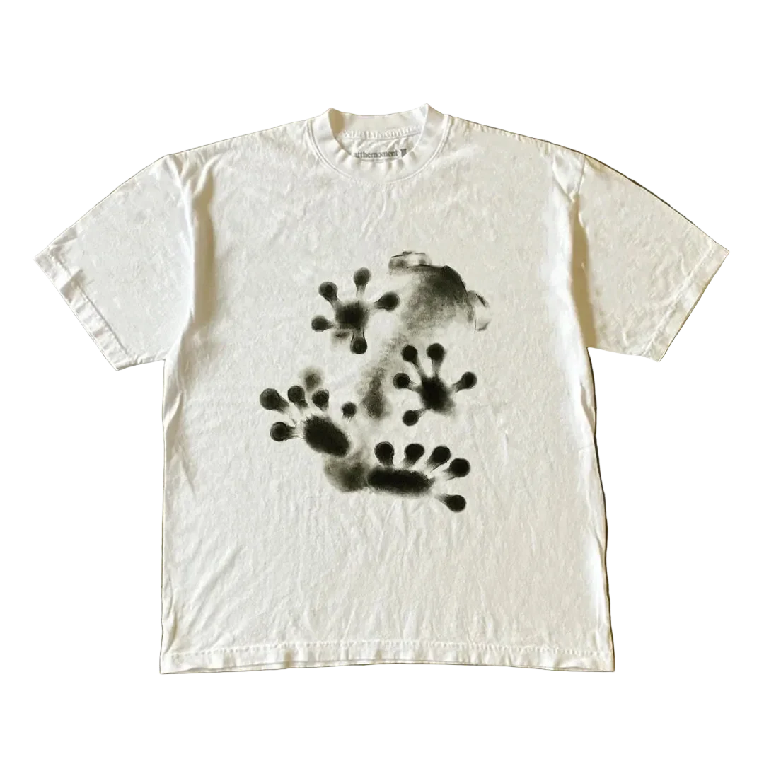 CARNIVL™ Lerking Frog T-shirt