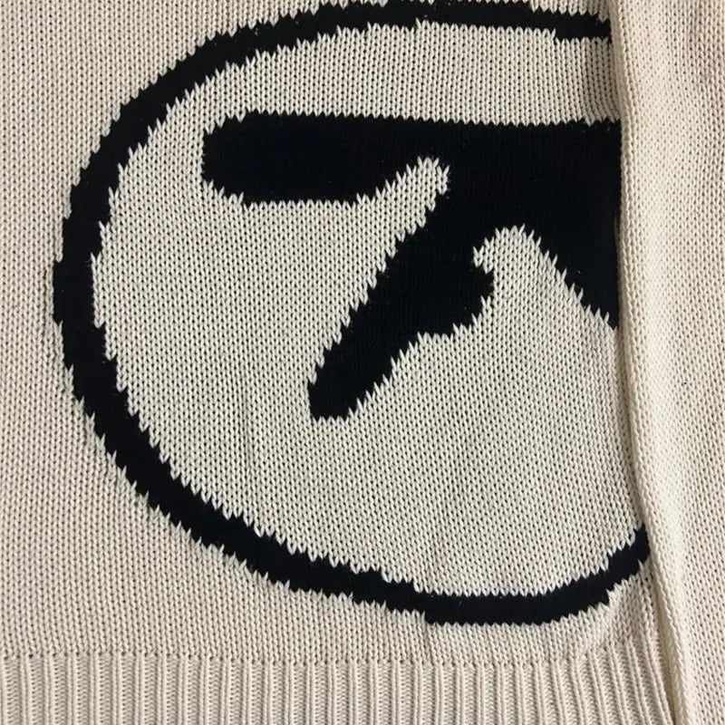 CARNIVL™ Apex Twin Originals Knitted Sweater (second hand)