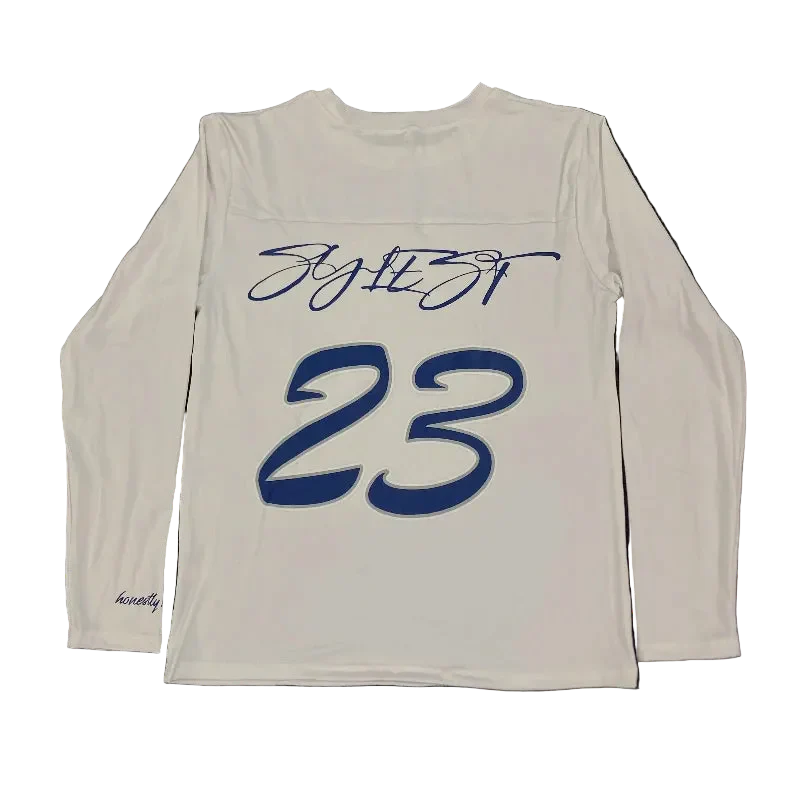 CARNIVL™ Silent 23 Sweater