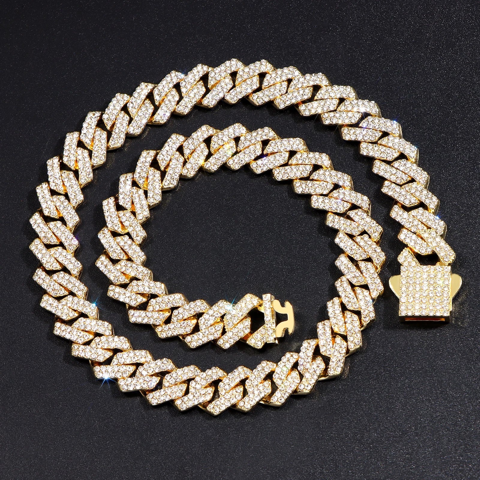 CARNIVL™ Cuban Link Necklace