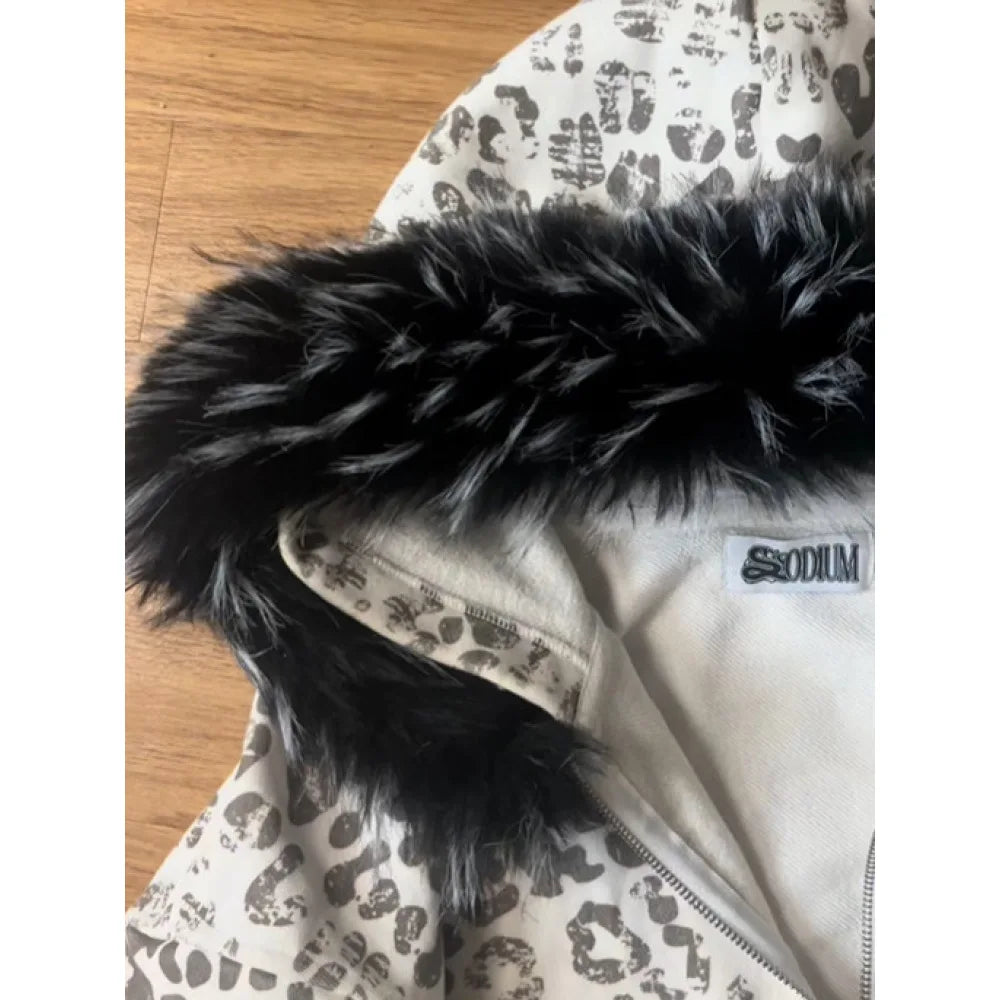 CARNIVL™ DEMIARD Fur Zip-Up