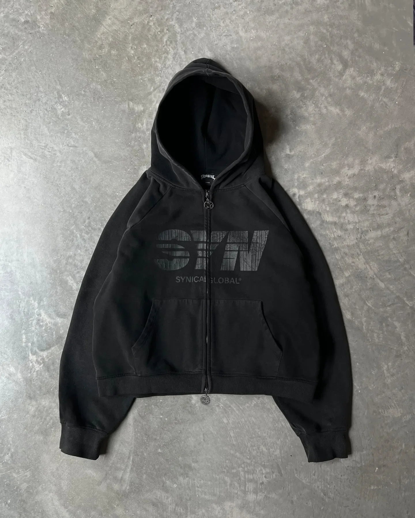 CARNIVL™ SYN Warm Zip-Up Hoodie