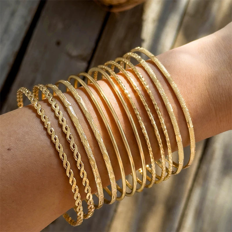 CARNIVL™ Exclusive Golden Bracelet Combos