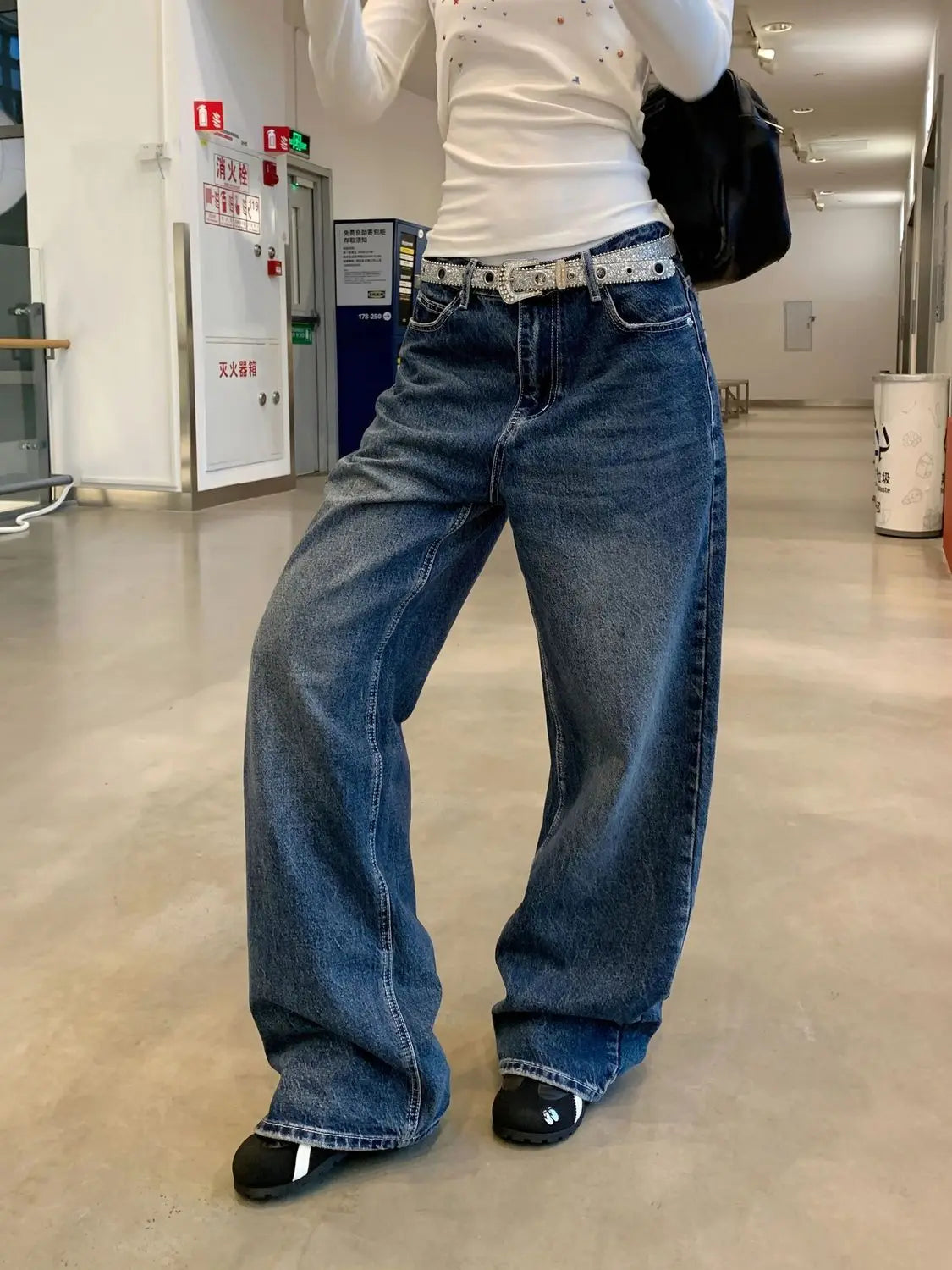 CARNIVL''™ 77SIGNZ Loose Jeans